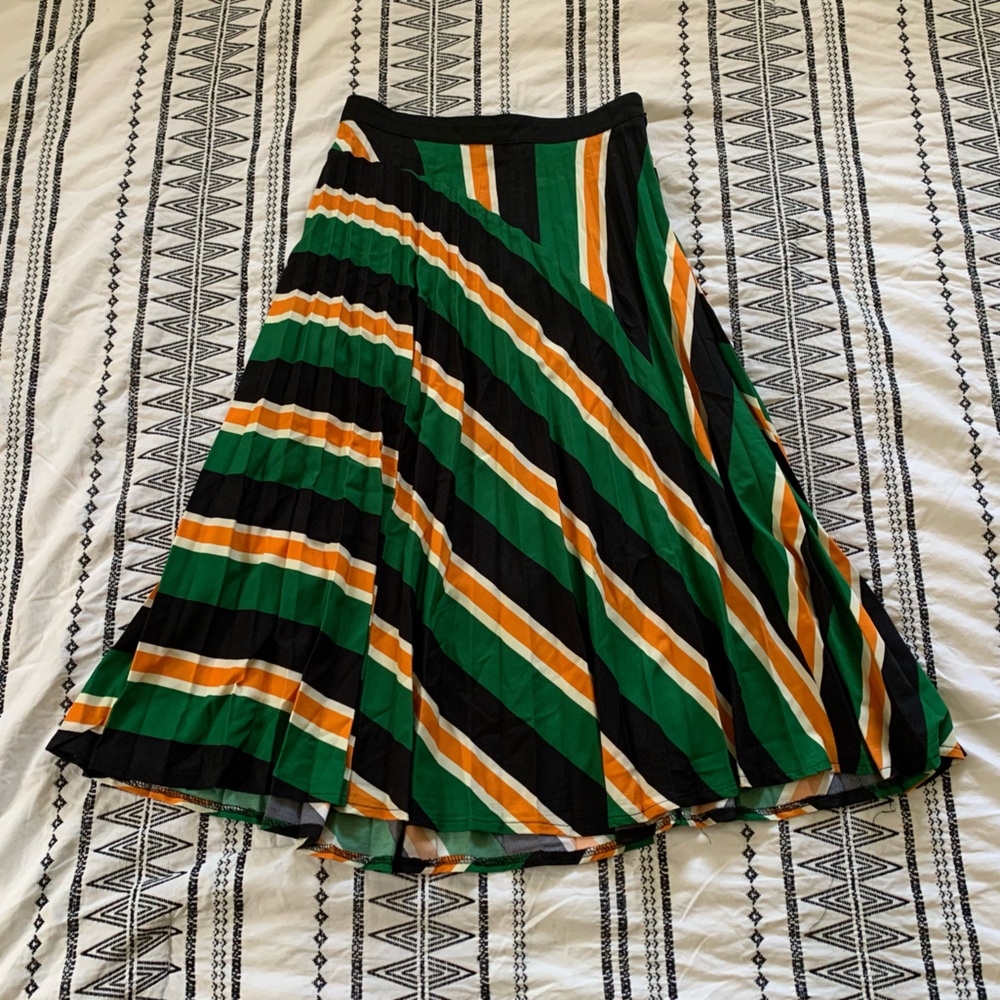 DO + BE | Pleated Striped A-Line Skirt